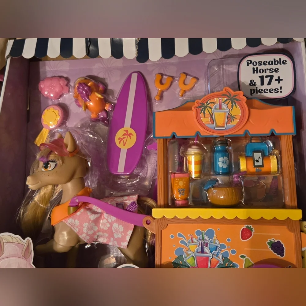 Wild Manes Horse with Surf & Snack Cart Set